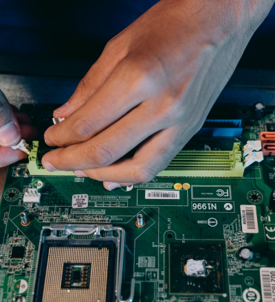 B110CR Best Suit for Electronics barcode labels