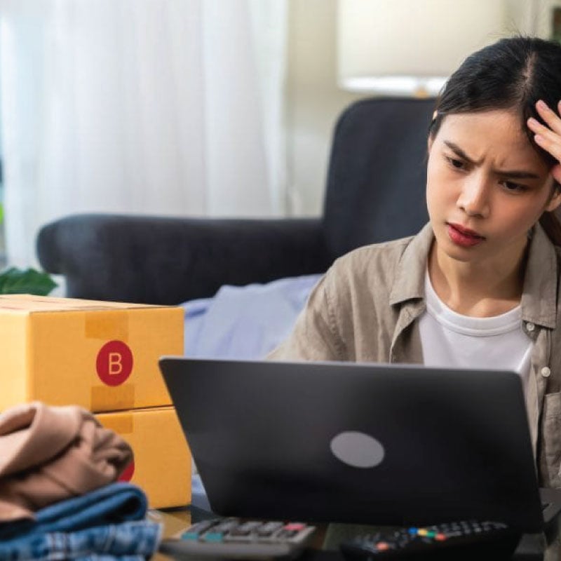 Wrong-customer-order-management